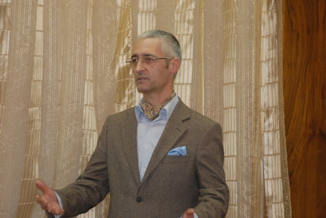 Medic din Timișoara acuzat că le-a numit pe asistente ”ciori și vaci”. Mihai Ionac, sancționat