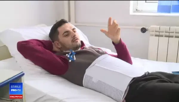 Un tânăr de 23 de ani a donat o parte din ficatul său, pentru a-i salva viața unei fete