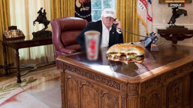 Val de comentarii pe internet, după publicarea unei poze cu biroul lui Donald Trump