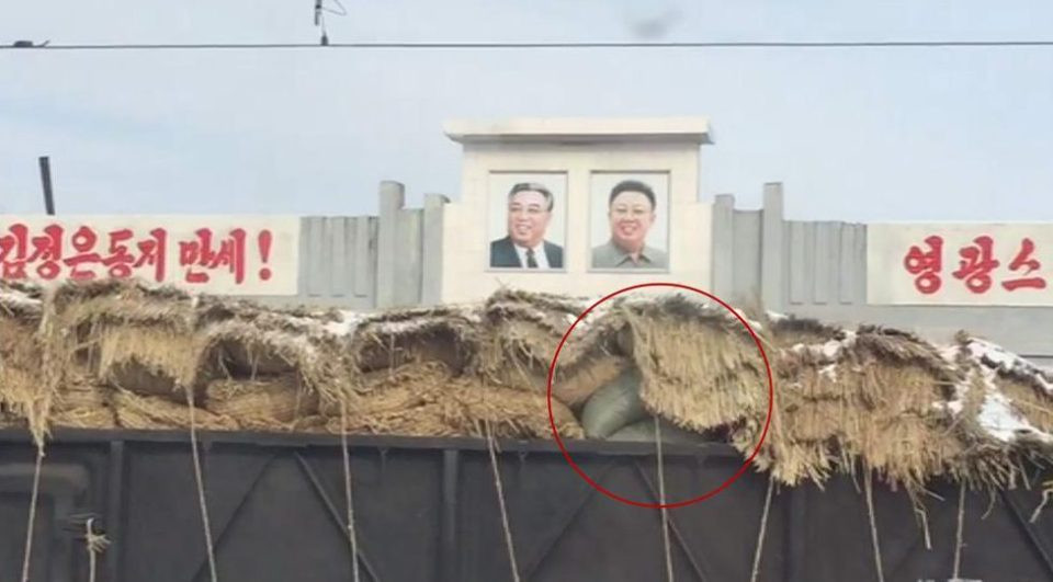 Trenul către Coreea de Nord, filmat de un turist. Încărcătura secretă, de la bord