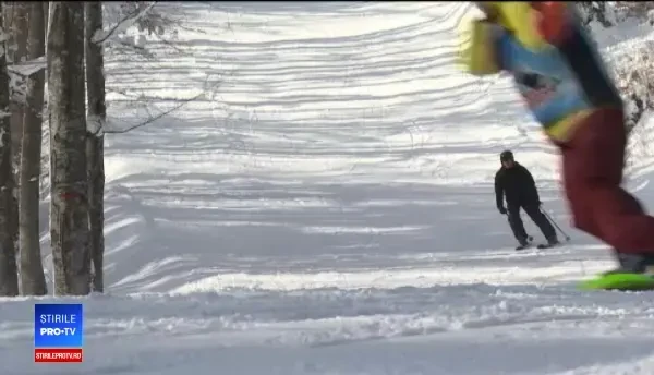 Sute de turiști sunt în Cavnic, Maramureș. Prețurile sunt mai mici cu 20 la sută