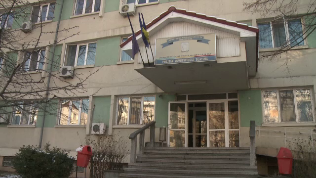 Anchetă internă în Olt, după ce polițiștilor li s-a cerut să doneze lunar 2 lei pentru curățenie