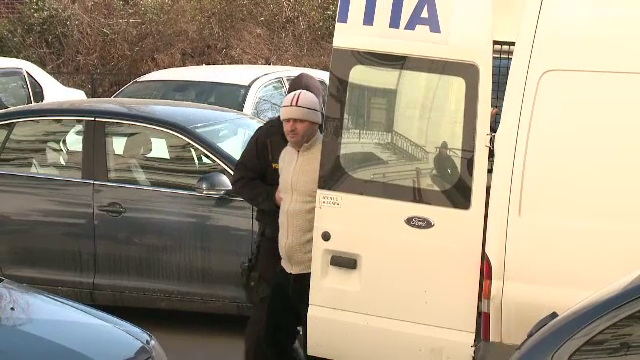 Polițistul suspectat de pedofilie, audiat. Numărul victimelor sale ar fi mult mai mare