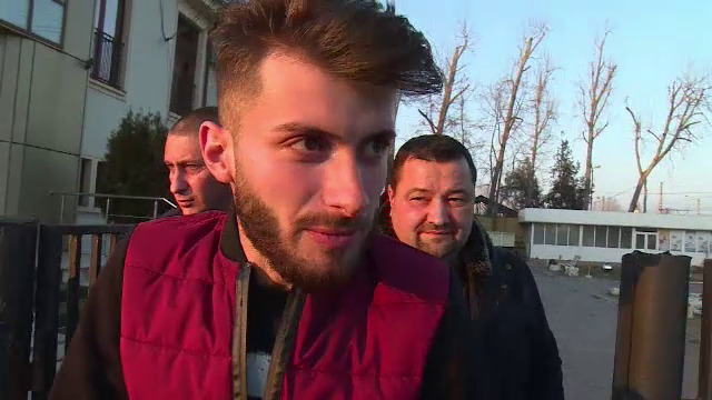 Metoda prin care un tânăr de 21 de ani a făcut 30.000 de lei. Mesajele postate pe internet