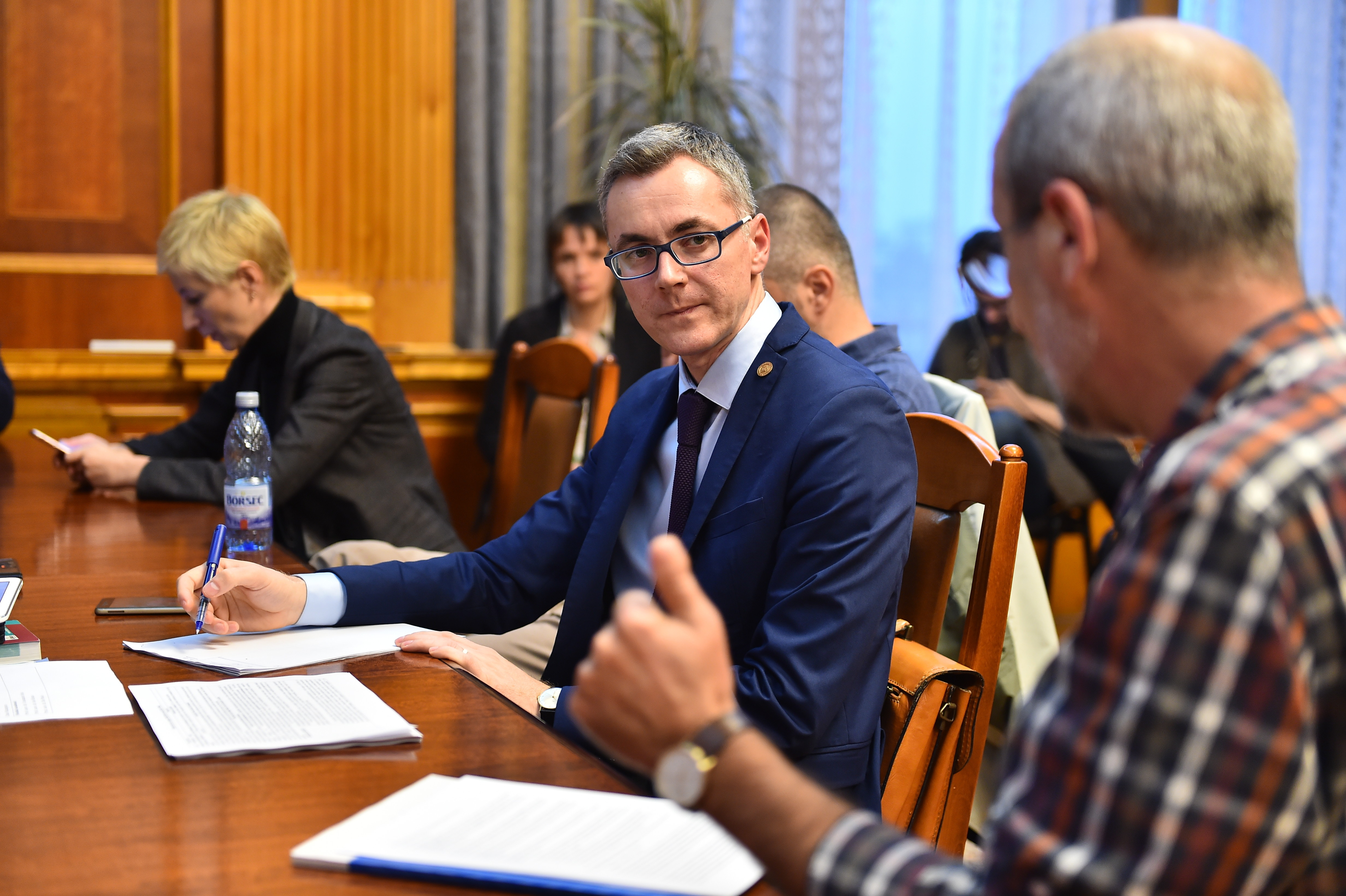 Deputat USR: Vedem din nou miniştri urmăriţi penal în conducerea României