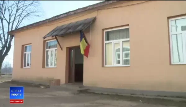 Programul Masă caldă pentru elevi s-a răcit. Problemele cu care se confruntă primăriile