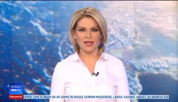 Erupția vulcanică din Filipine, surprinsă într-o ședință foto de nuntă