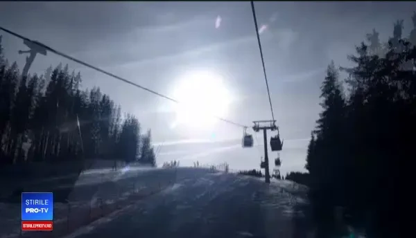 Cea mai modernă pârtie din România s-a deschis. Se va putea schia până în mai