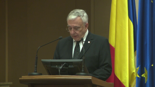 Avertismentul lui Mugur Isărescu referitor la Bitcoin: „Active speculative, extrem de riscante”