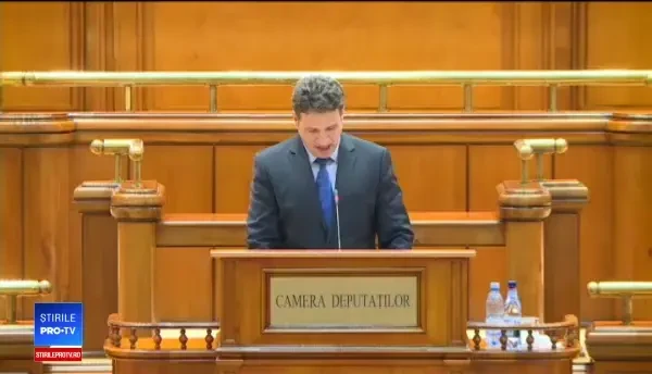 Guvernul Dăncilă a trecut testul Parlamentului. Al 3-lea Executiv PSD-ALDE în ultimul an a fost votat