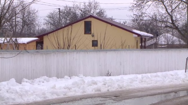 Cetățean italian, găsit fără viață în locuința sa din Iași. Soția sa, în comă