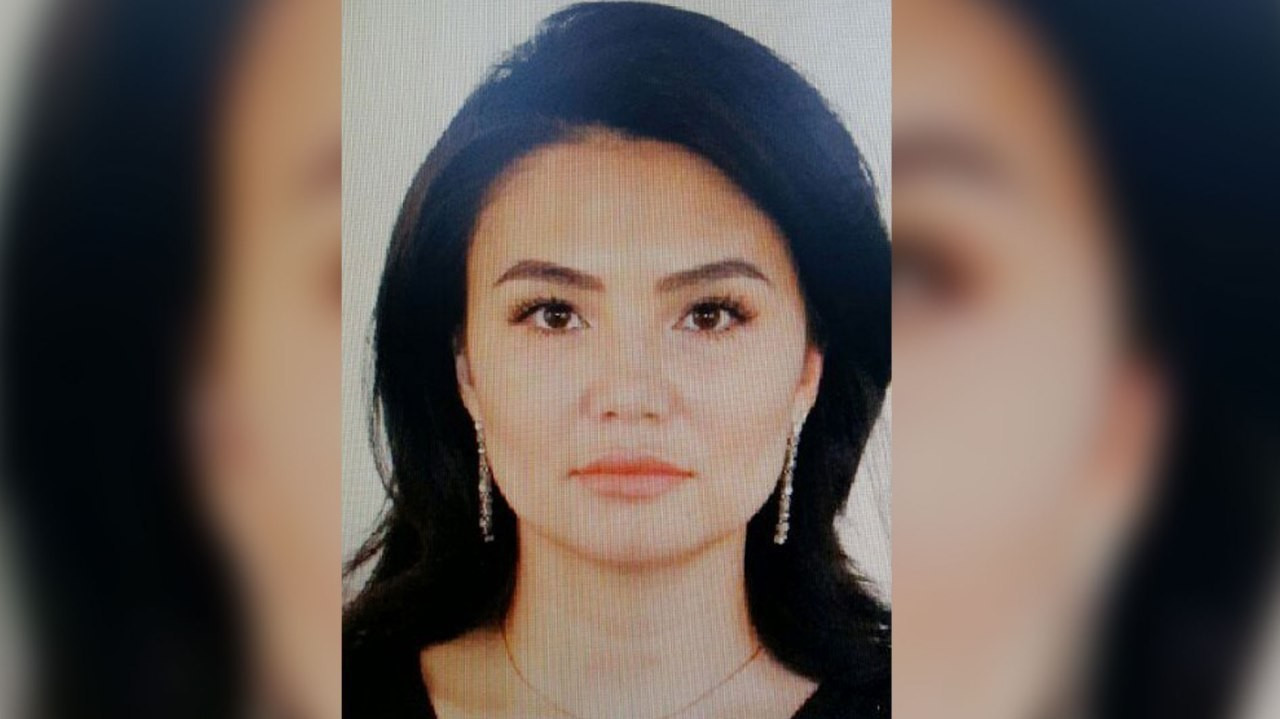 Şi-a castrat iubitul după ce s-a uitat în telefonul lui. Ce îi scrisese omul surorii sale