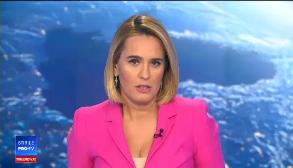 Lumânări și flori în memoria limbii române. Studenți și profesori, ironici la adresa noului ministru al Educației