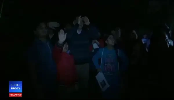 Luna a oferit un spectacol ceresc deosebit. Trei fenomene diferite s-au produs simultan