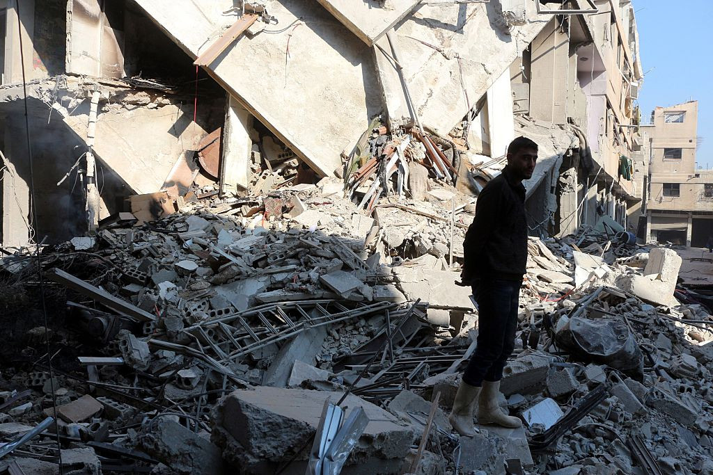 Familiile kurde, forțate să se ascundă în peșteri: „De ce ne face Erdogan asta? Nu suntem și noi oameni?”