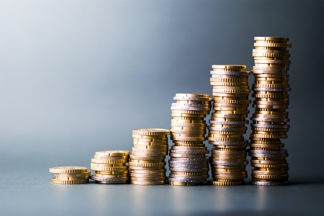 În ce țări din UE se trăiește cel mai bine din ajutoare sociale. România dă cel mai puțin