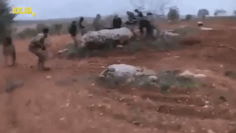 Pilotul avionului rusesc, doborât în Siria, s-ar fi sinucis detonând o grenadă, înconjurat de rebeli