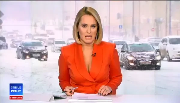 Strat de zăpadă record în Rusia. Mii de copaci s-au prăbușit și o persoană a murit