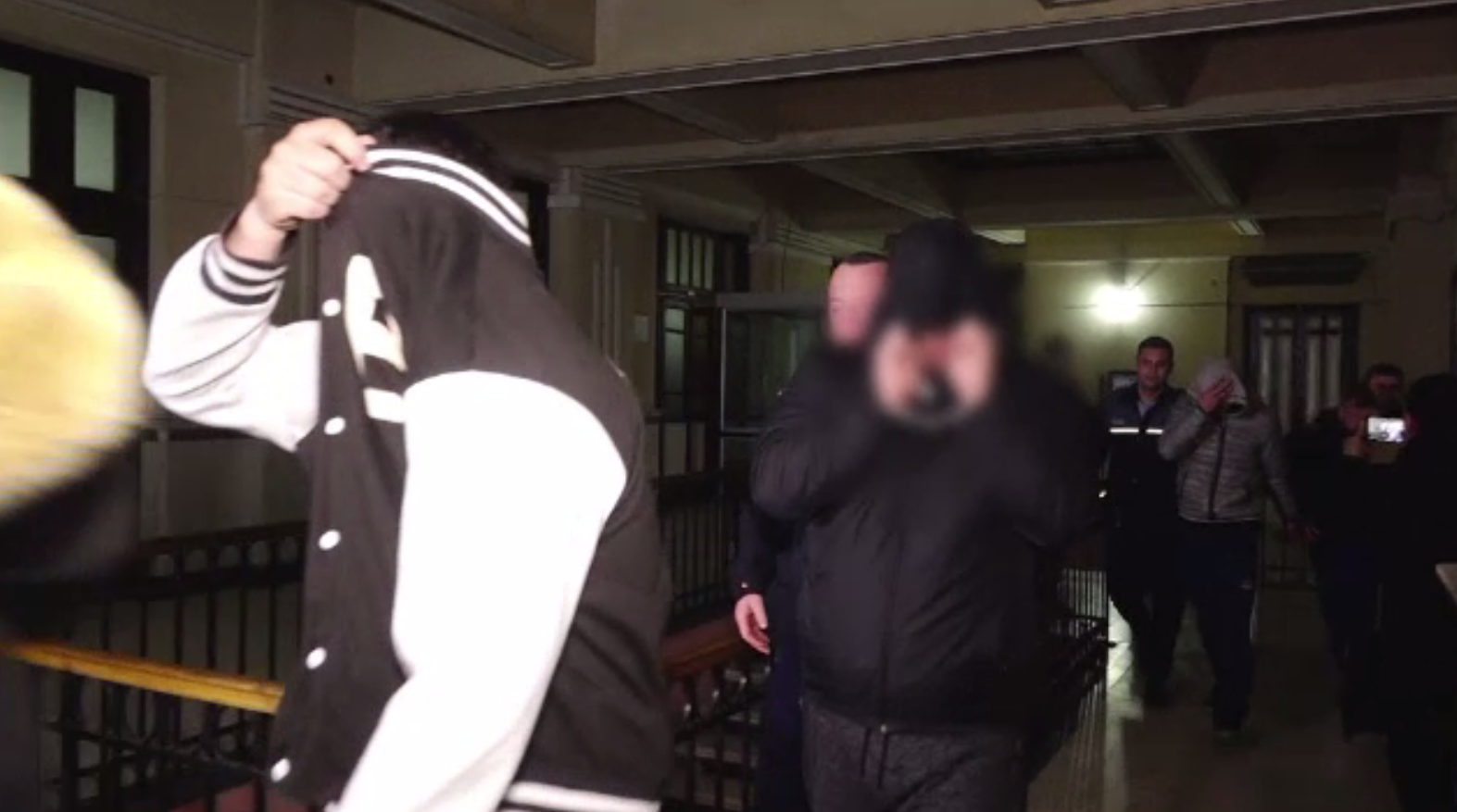 Traficanți de droguri din Buzău și Galați, arestați după ce au fost prinși în flagrant