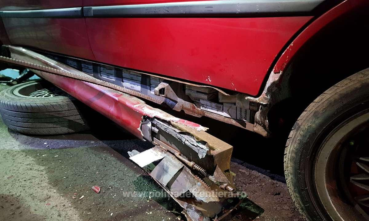 Țigări de proveniență ucraineană, descoperite în pragurile unui autoturism