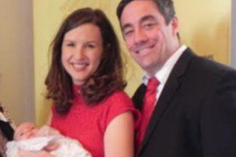 O femeie care suferea de depresie postnatală și-a ucis întreaga familie, apoi s-a sinucis