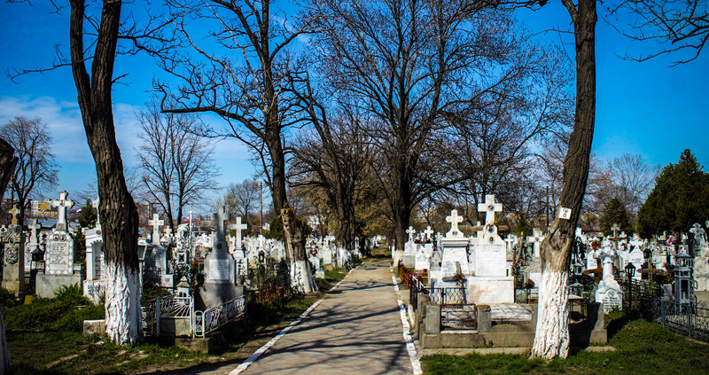 Fără locuri de veci în Giurgiu. În ultimii 24 de ani nu s-a mai amenajat niciun cimitir