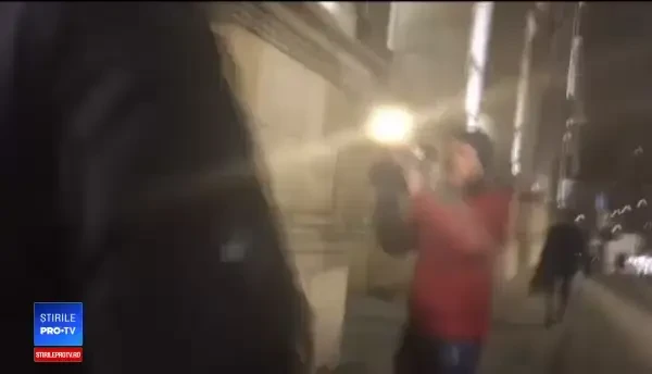 Patru gardieni de la Rahova, arestați. Au bâtut și umilit deținuți, iar medicii au șters urmele