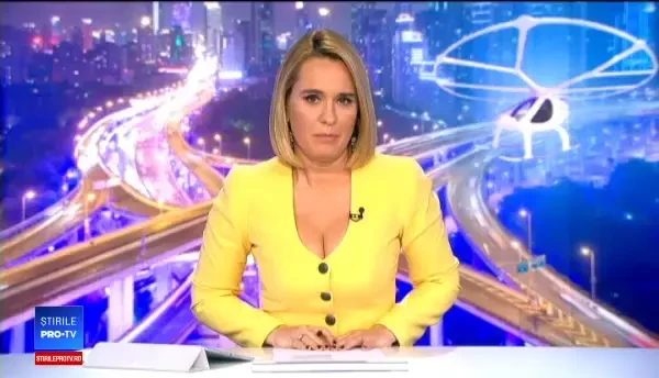 Turist plimbat cu drona, într-un oraș din China. VIDEO