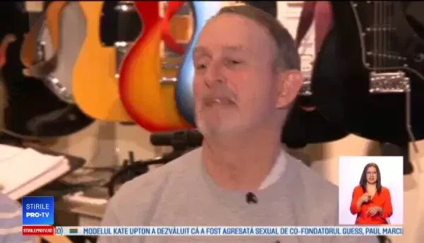 Primesc zeci de colete de la Amazon, deși nu au comandat nimic. Înșelătoria din spatele cadourilor