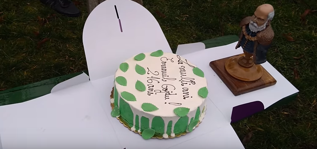 Ce au constatat orădenii care au dorit să ajungă la statuia avocatului Gojdu