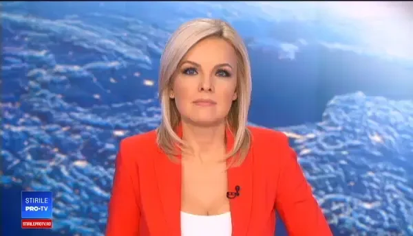 Un bloc de gheaţă a căzut din cer în Londra, la câţiva centimetri de un trecător