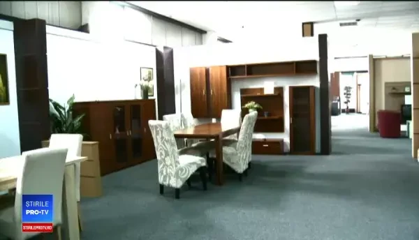 Păcăleala firmelor de mobilier de calitate de pe internet. Am casă de un an, dar nu pot sta în ea