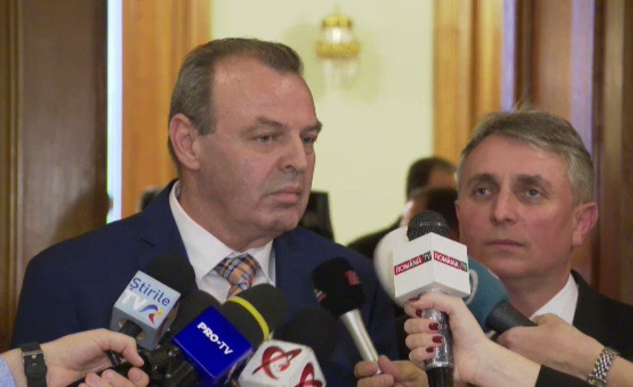 Ministrul Transporturilor, ironic în explicațiile privind infrastructura: ”Dacă este şantier, înseamnă că se lucrează”