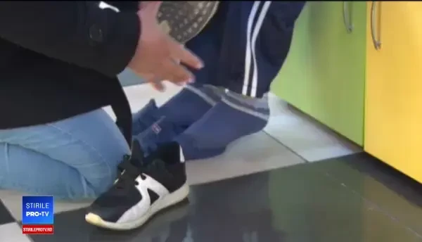 Copiii cu autism au de suferit din cauza „revoluției fiscale”. ONG-urile, împiedicate să îi ajute