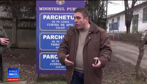 Profesor de istorie reținut, după ce a luat în spațiu aproape trei mii de basarabeni