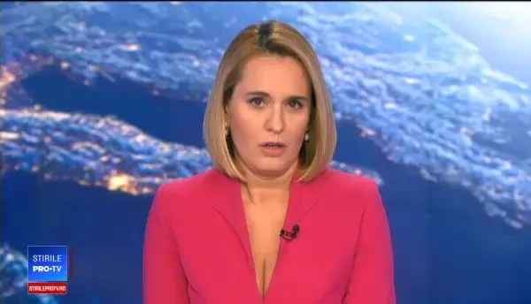 O șoferiță a distrus 11 mașini și un stâlp, în Constanța. Martor: E apocaliptic