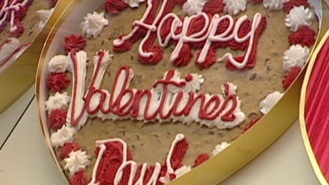 Americanii cheltuiesc, de Ziua Îndrăgostiților, de 20 de ori bugetul întregului București