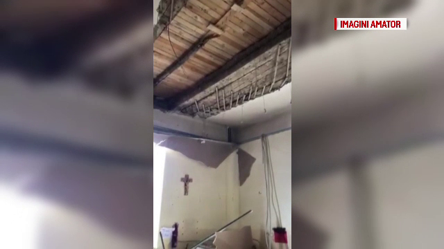Incident la un cămin de bătrâni. Două persoane au ajuns la spital, după ce tavanul camerei lor s-a prăbușit
