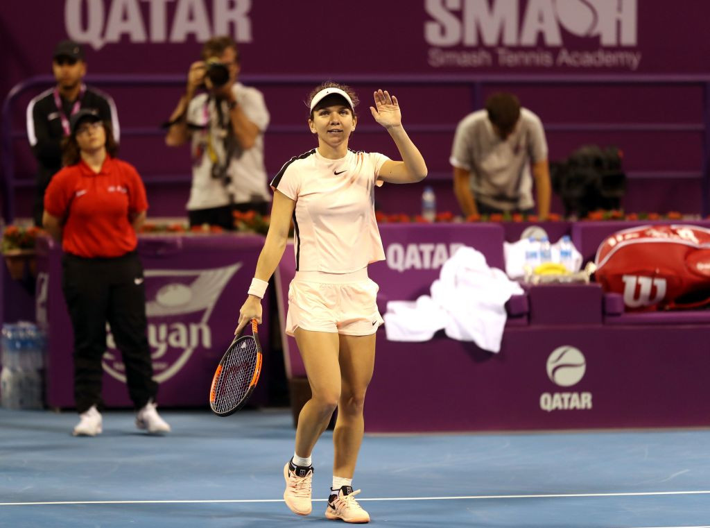 Simona Halep - Catherine Bellis, 6-0, 6-4. Românca a ajuns în semifinale la Doha și poate redeveni nr. 1 WTA