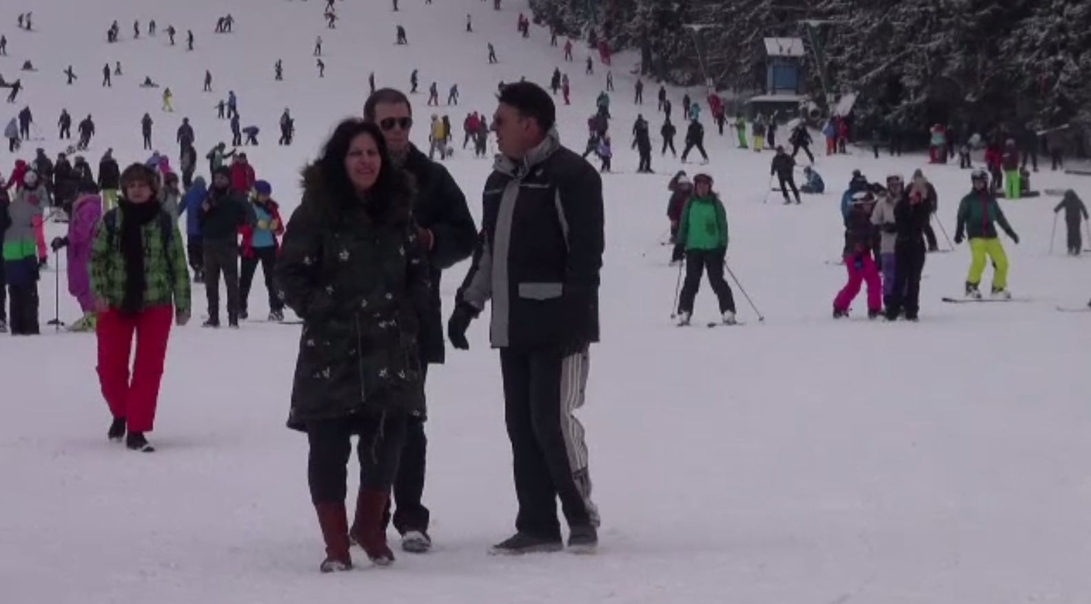 De Ziua Îndrăgostiților, multe cupluri au ales un weekend la munte. Pârtiile, pline de turiști