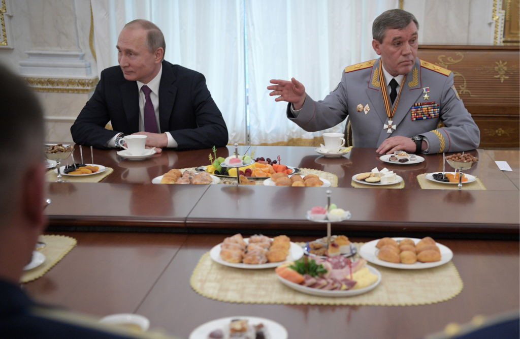 Discuţie între şeful statului major rus şi ambasadorul american. "Nivel scăzut de încredere"