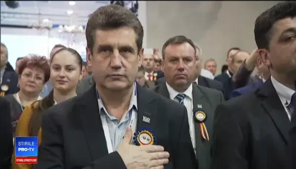 Guvernul le promite primarilor OUG pentru salariile restante. Edilii cer şi pensii speciale