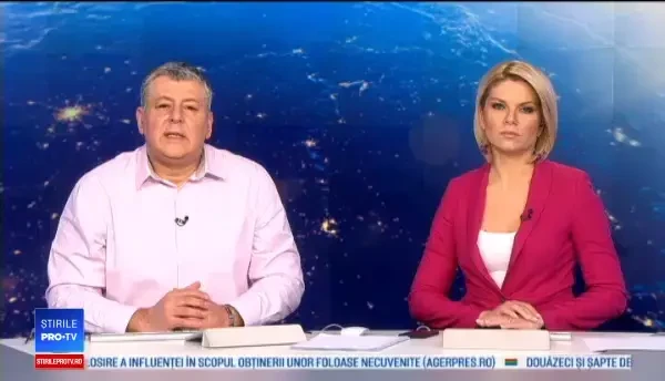 Incendiu puternic într-un bloc din București. O femeie a rămas blocată în balcon din cauza flăcărilor