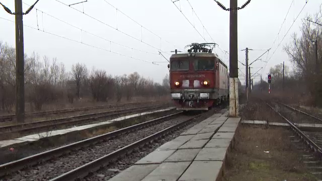 Maşină lovită în plin de tren, în Timiş. 4 oameni au murit pe loc