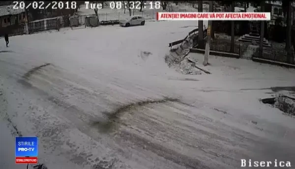 Bărbat, lovit mortal de o mașină a poliției. Mă implora să am grijă de copiii lui