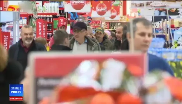 Ministrul Finanţelor, îngrijorat de scumpirile-record la alimente și creșterea inflației