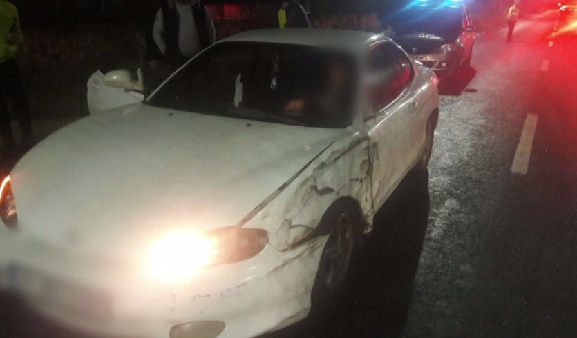 Copil de 3 ani, ucis de un șofer începător pe ”trecere”. Tatăl său este în comă. VIDEO