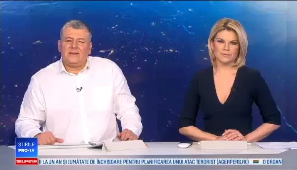 Defilare Gucci, demnă de filmele de groază, la Milano. Modelele au avut capete în mâini