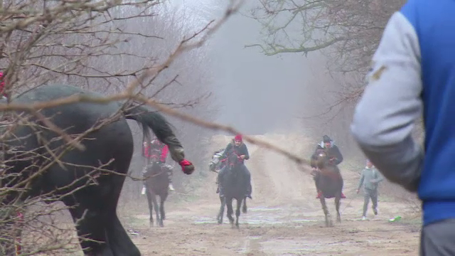 Paștele Cailor, sărbătorit în mai multe localități din România. O persoană a fost rănită