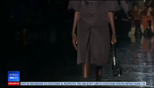 Săptămâna modei de la Milano. Colecții cu motive folclorice și artistice